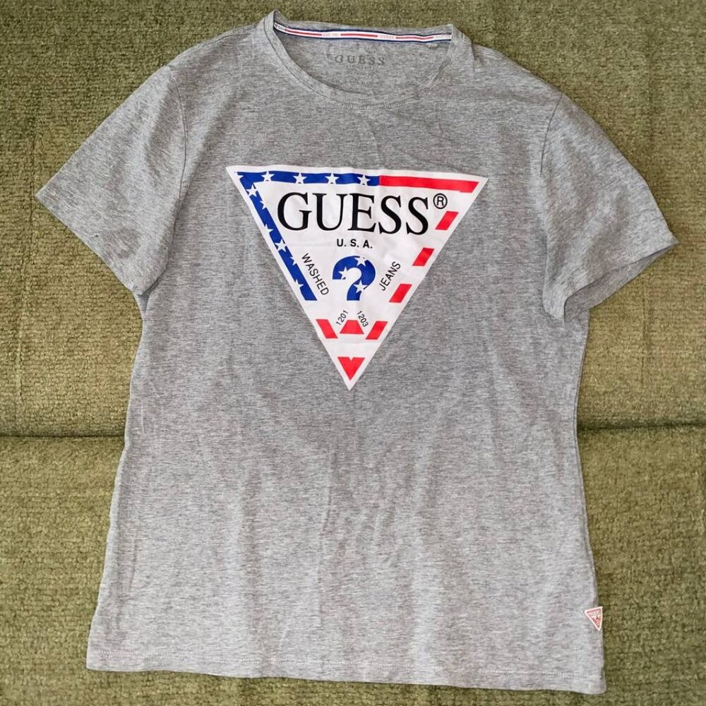 Guess T-shirt original new